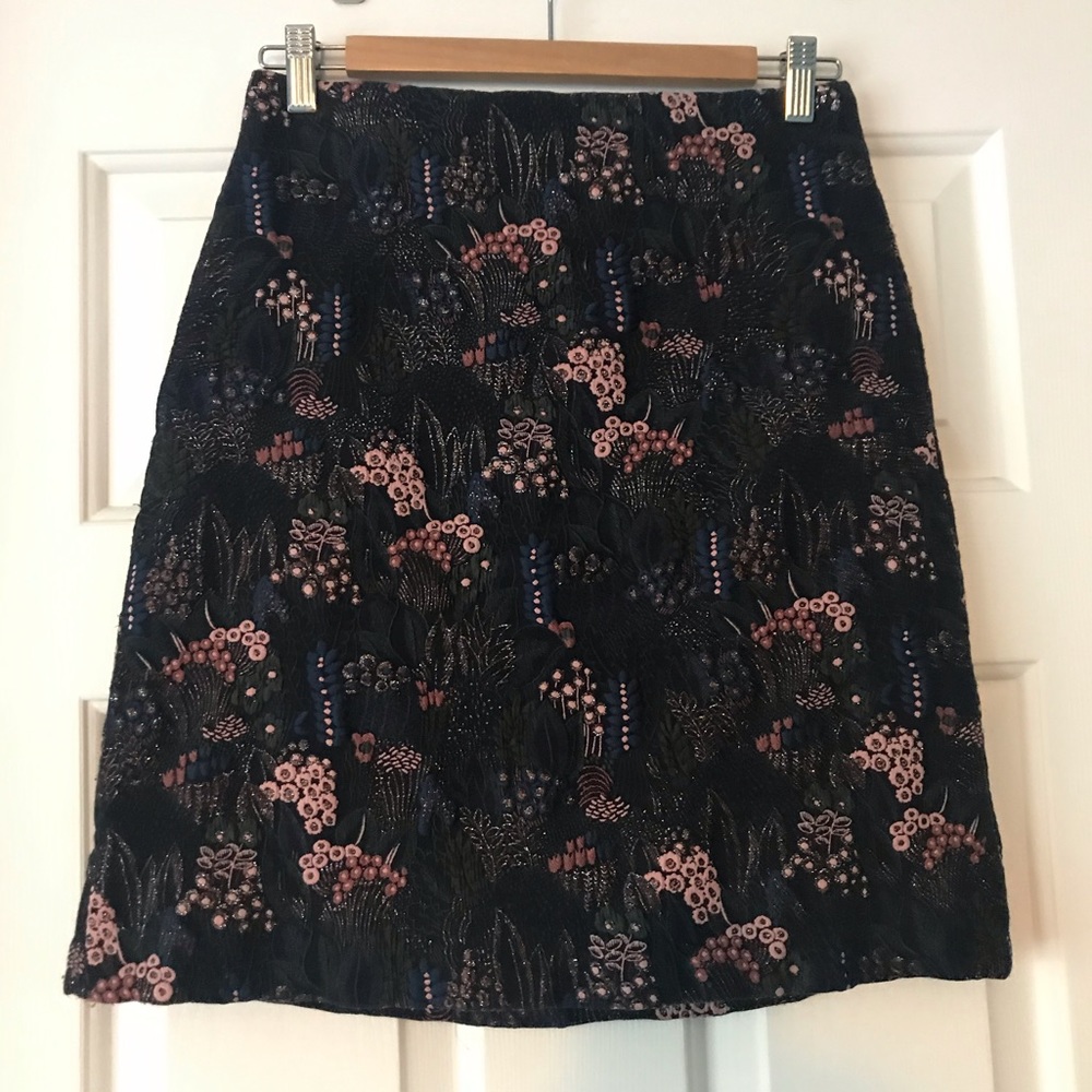 Floral Brocade Ann Taylor Pencil Skirt